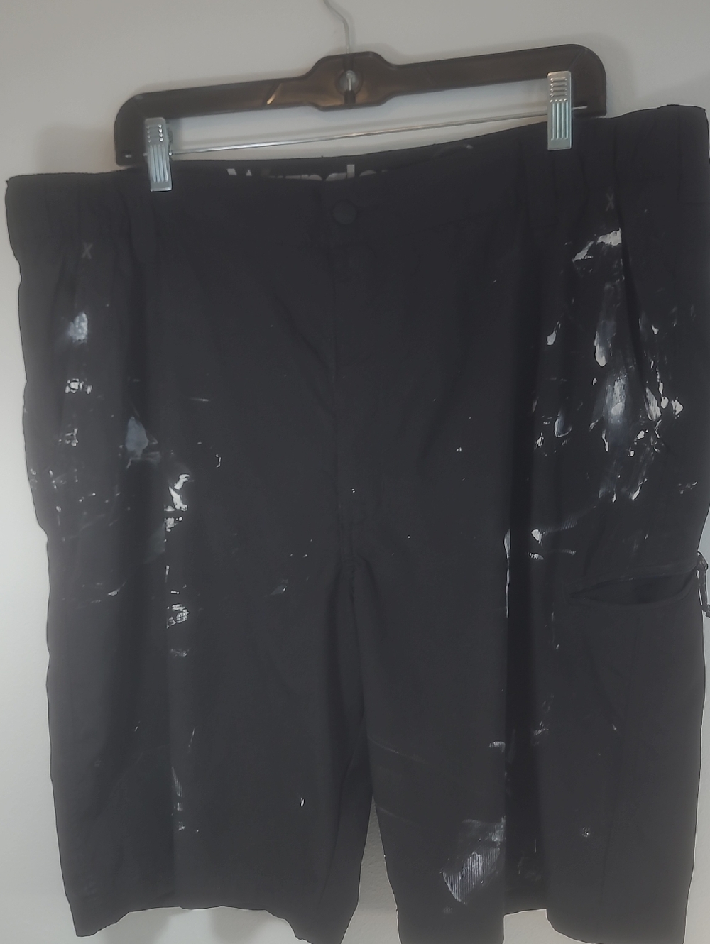 Wrangler Shorts Trashed W/paint SIZE 40